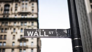Tvrdohlavá Wall Street aneb Býk nikdy neumírá