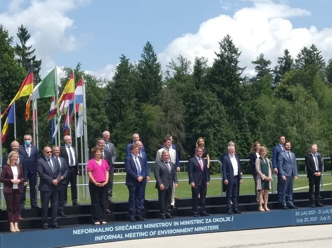 Ministři životního prostředí EU poprvé diskutovali o novém klimatickém balíčku
