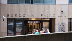 Na jaké dividendy se letos mohou těšit investoři na pražské burze?